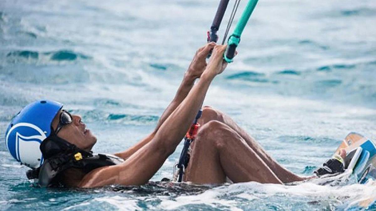  Barak Obama i Richard Branson, competeixen en ’kitesurfing’ a Illa Mosquit (Illes Verges).