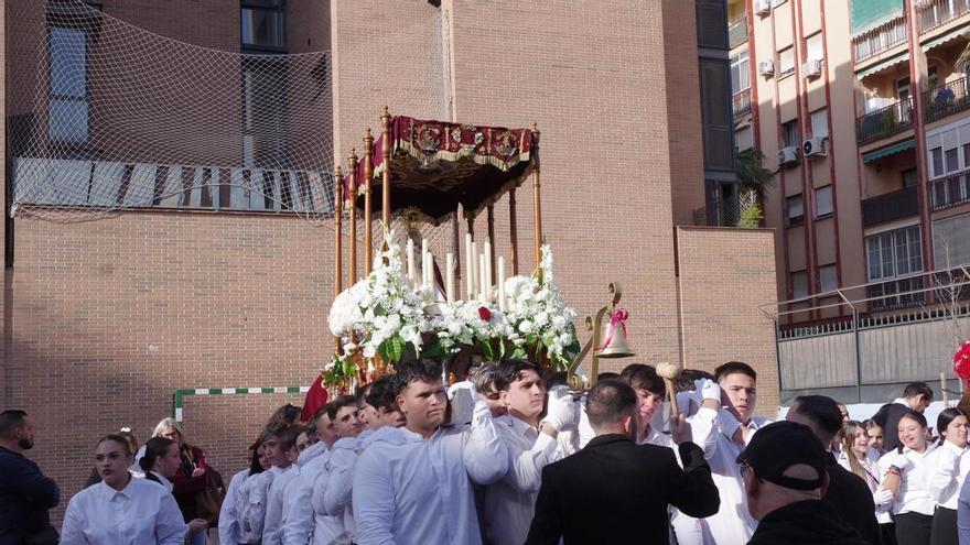 Procesión del Colegio Público José Bergamín