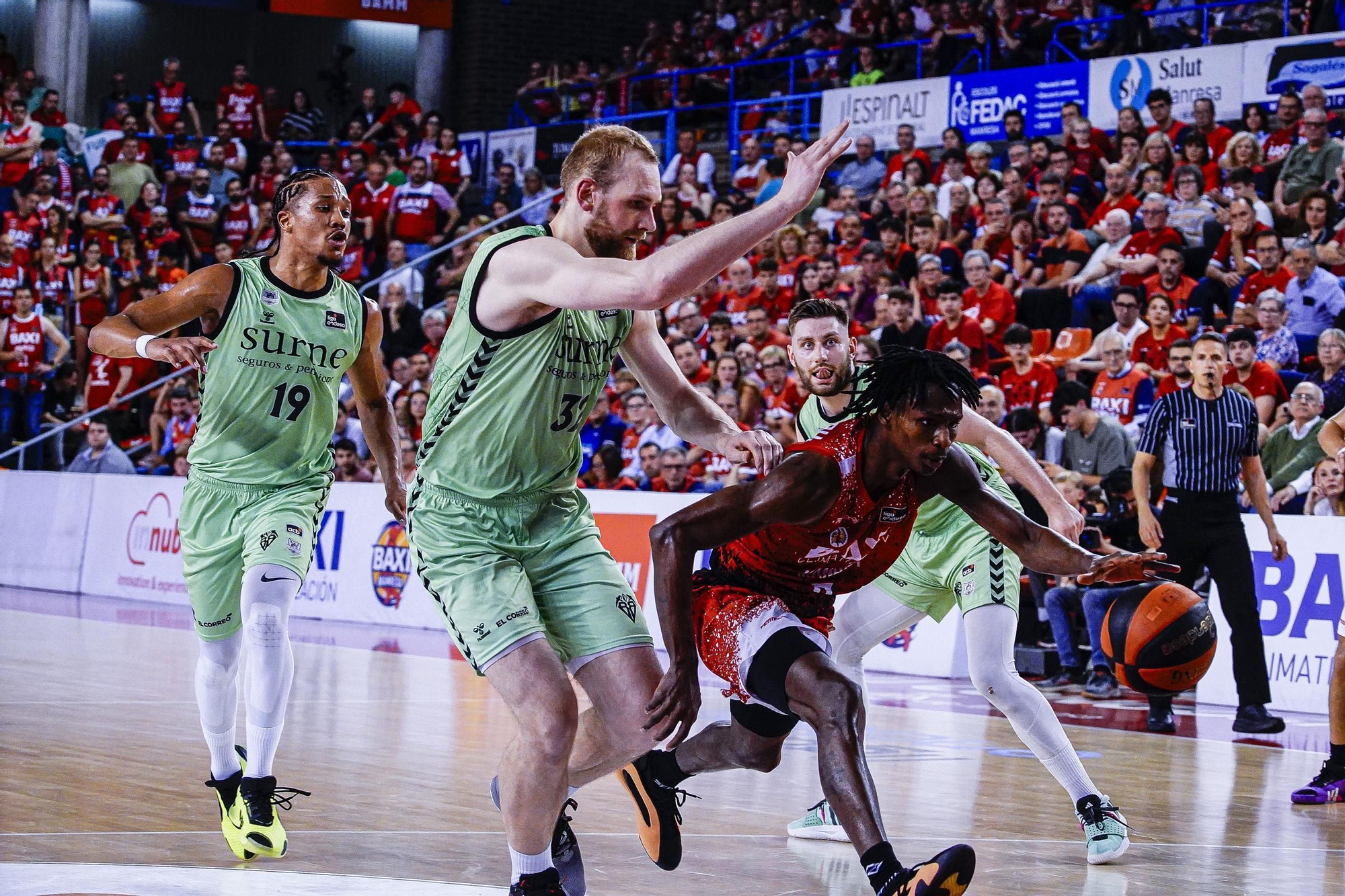 El Baxi - Bilbao Basket, en fotos