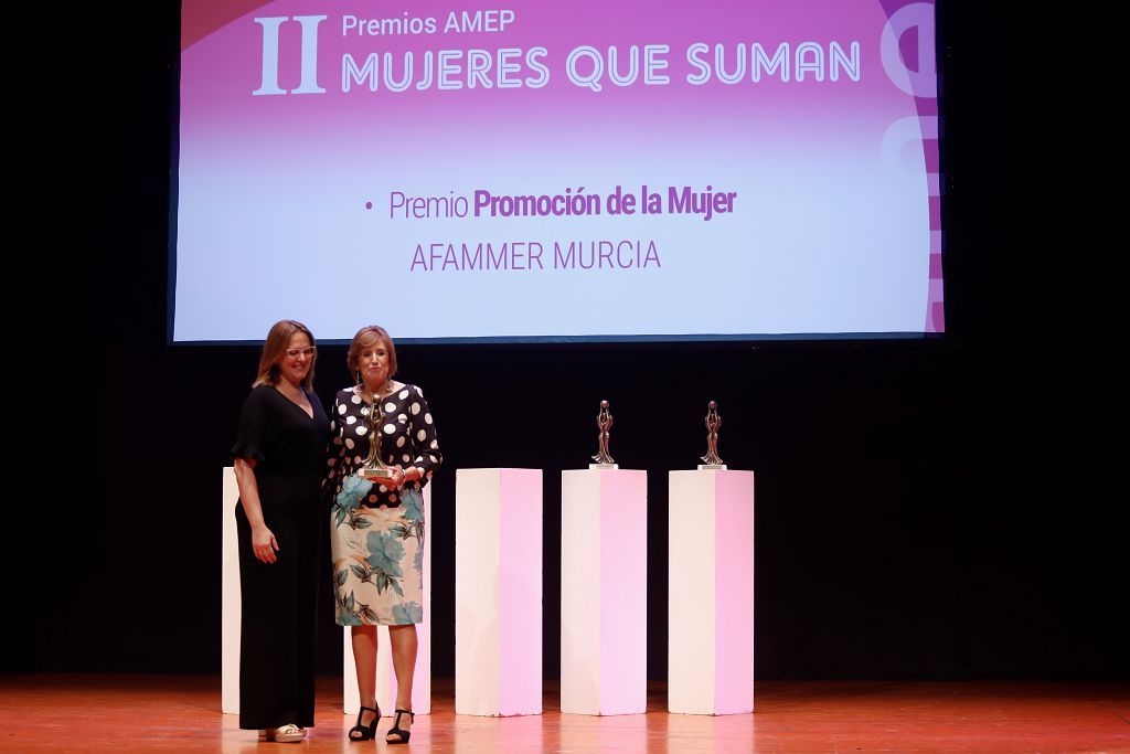 Mujeres que suman