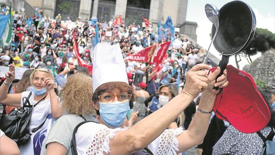 Voluntarios antimultitud