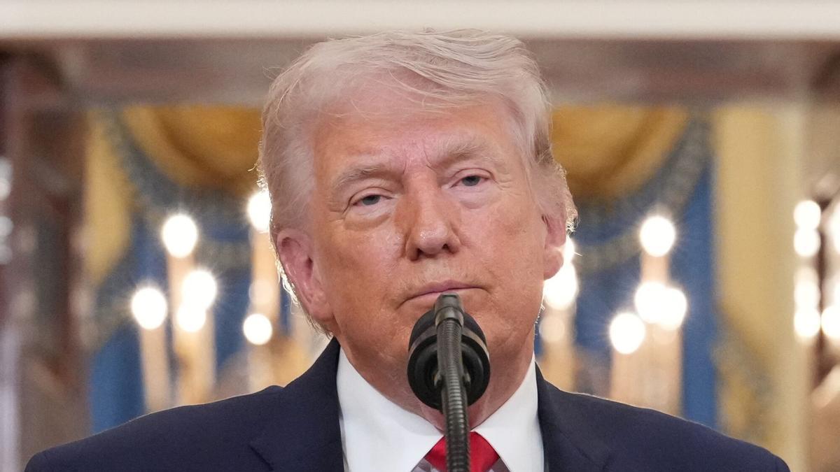 GUERRA COMERCIAL | Trump impone aranceles del 100% a fármacos y fija un 15% a los medicamentos europeos