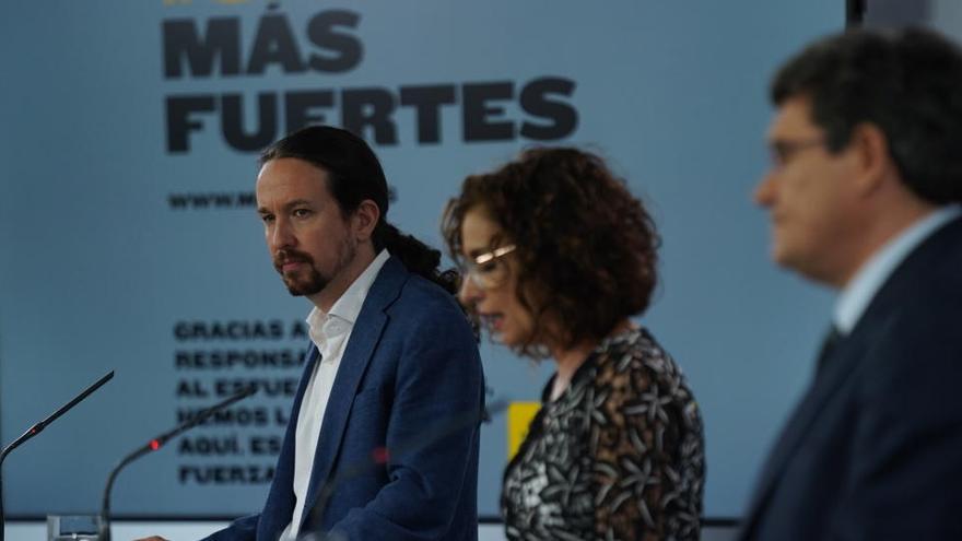 Los ministros Iglesias, Montero y Escrivá, en la presentación del Ingreso Mínimo Vital.