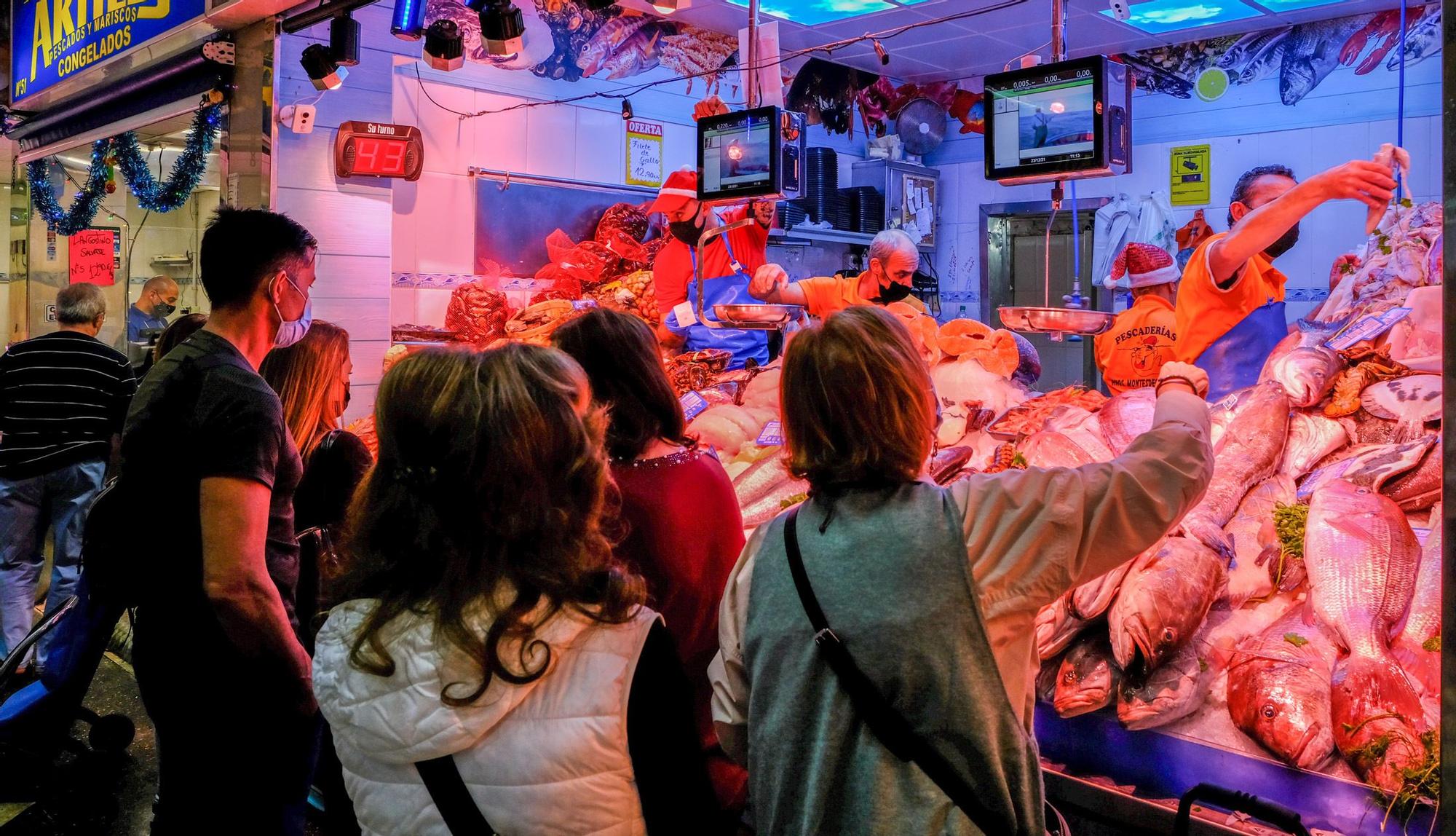 Compras para la cena de Nochebuena en el Mercado Central de Las Palmas de Gran Canaria