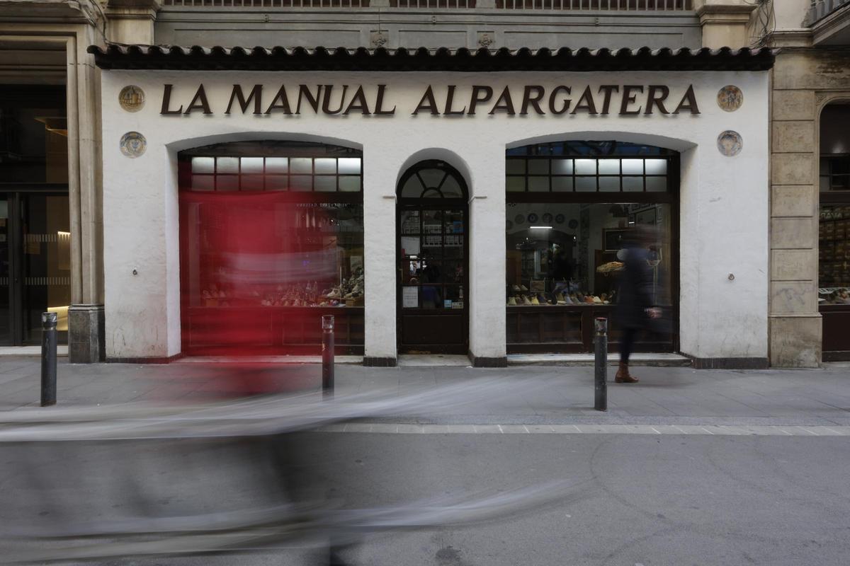 La Manual Alpargatera, calle Avinyó.