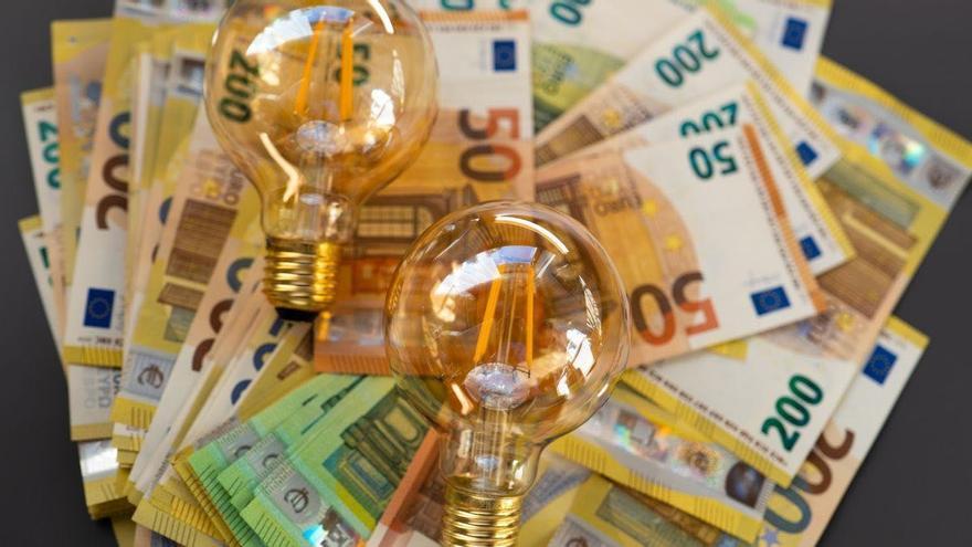 Cambio inminente en el precio de la luz: afectará a millones de clientes