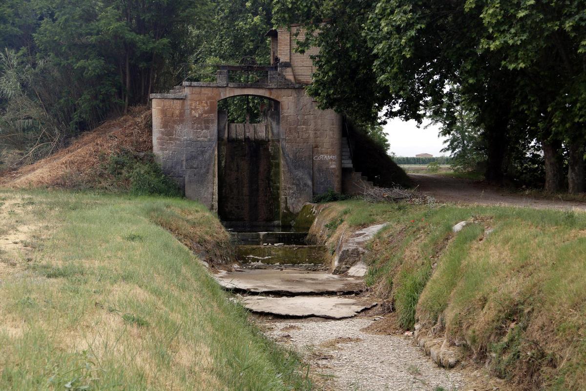 La CHE dona llum verda a un reg de supervivència al canal d’Urgell i el Segarra Garrigues per al juny La CHE dona llum verda a un reg de supervivència al canal d’Urgell i el Segarra Garrigues per al juny