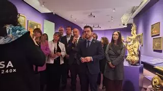Riuada de gent a la inauguració del Museu del Barroc a Manresa