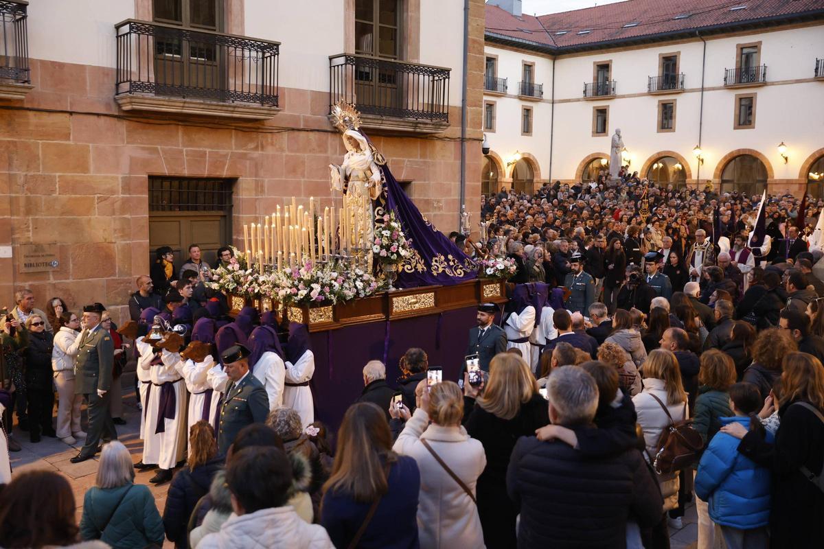 La procesión del Silencio de la Semana Santa Ovetense