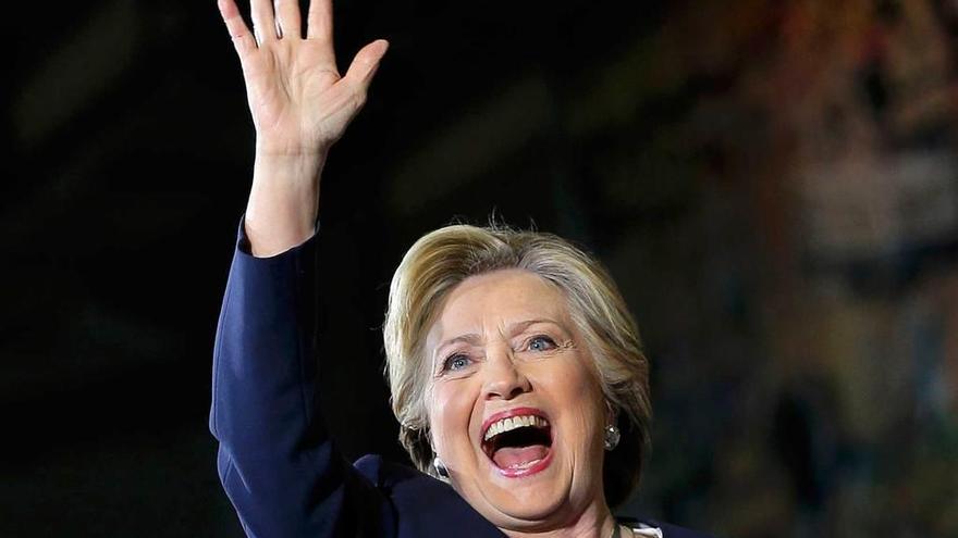 Clinton, ayer, en un acto de campaña en Pittsburgh (Pensilvania).