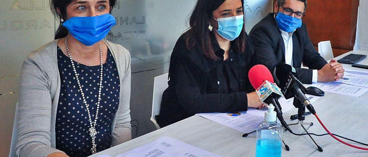 Begoña Veríssimo, Marta Giráldez y Ramón Guinarte, durante su comparecencia.