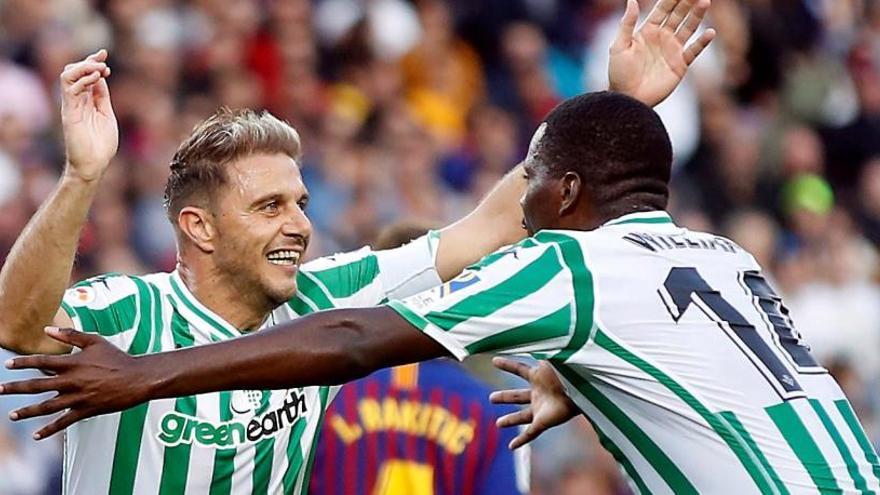 Un momento del encuentro entre el Barcelona y el Betis.