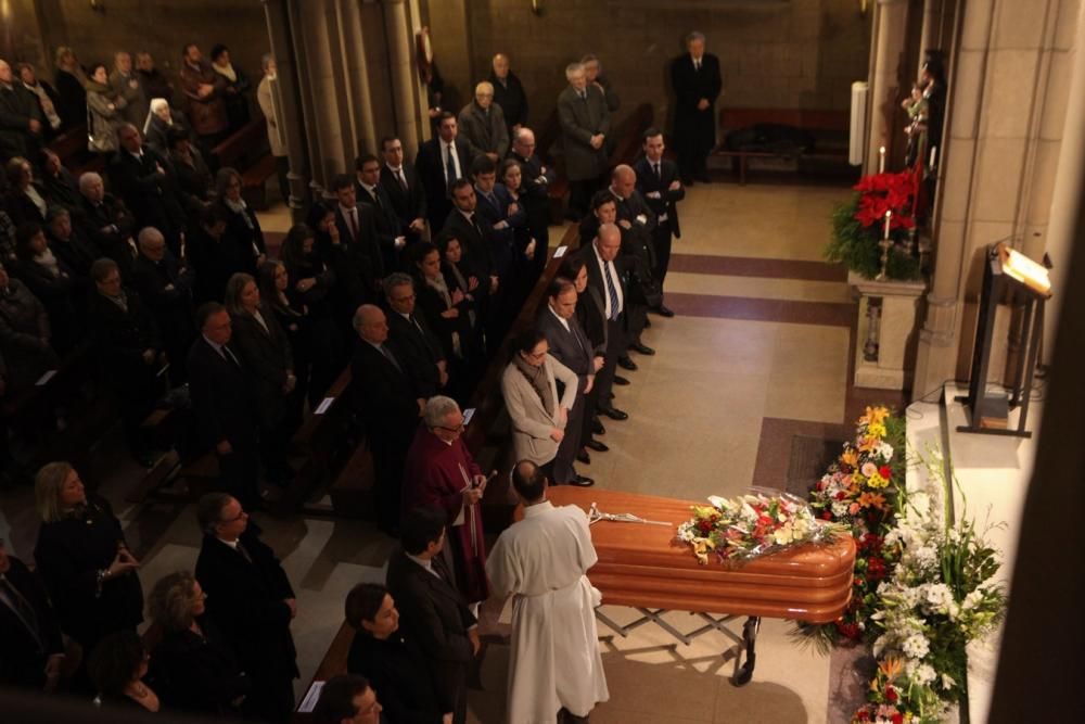 Funeral por Aurelio Menéndez