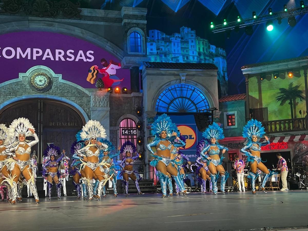 Tabajaras cerró el concurso de comparsas.