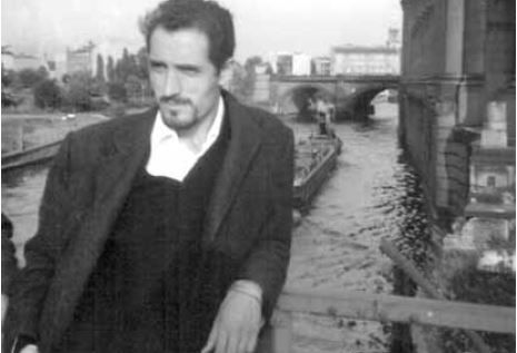 Ángel Barros, en el año 1964 en Berlín, donde se hizo pintor callejero