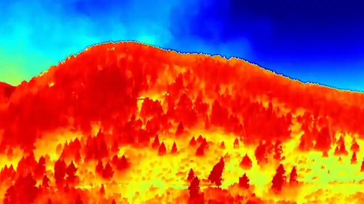 El incendio de Tenerife, visto por las cámaras térmicas de la UME
