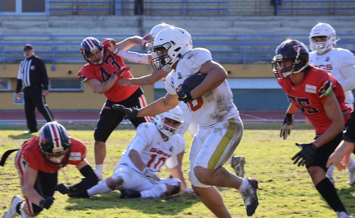 Dracs, Pioners i Reds marquen el pas en la tercera jornada de la LCFA Júnior