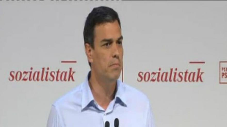 Pedro Sánchez recurre al pacto socialista