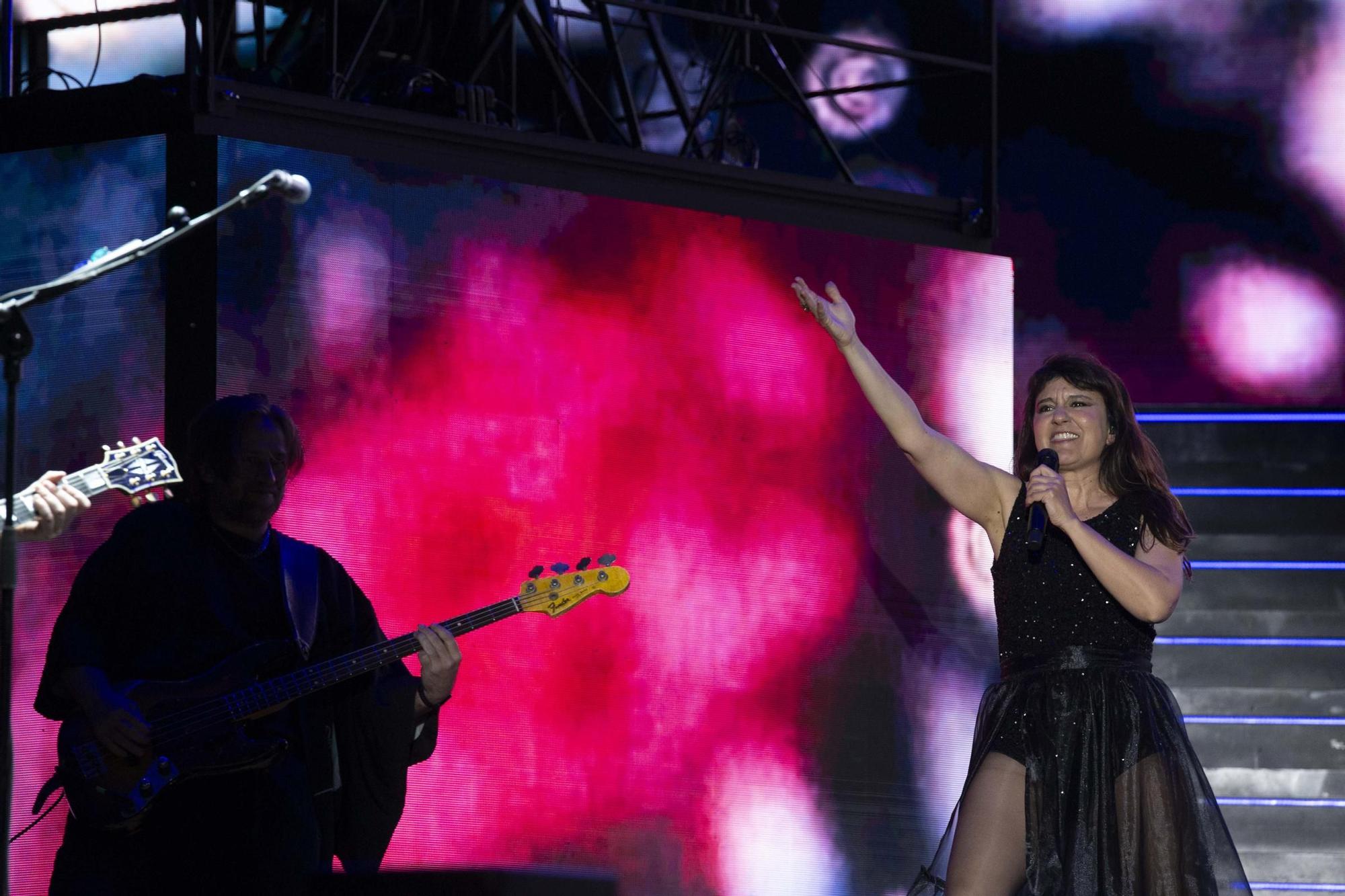 Amaral arrasa en Alicante con su "Dolce Vita"