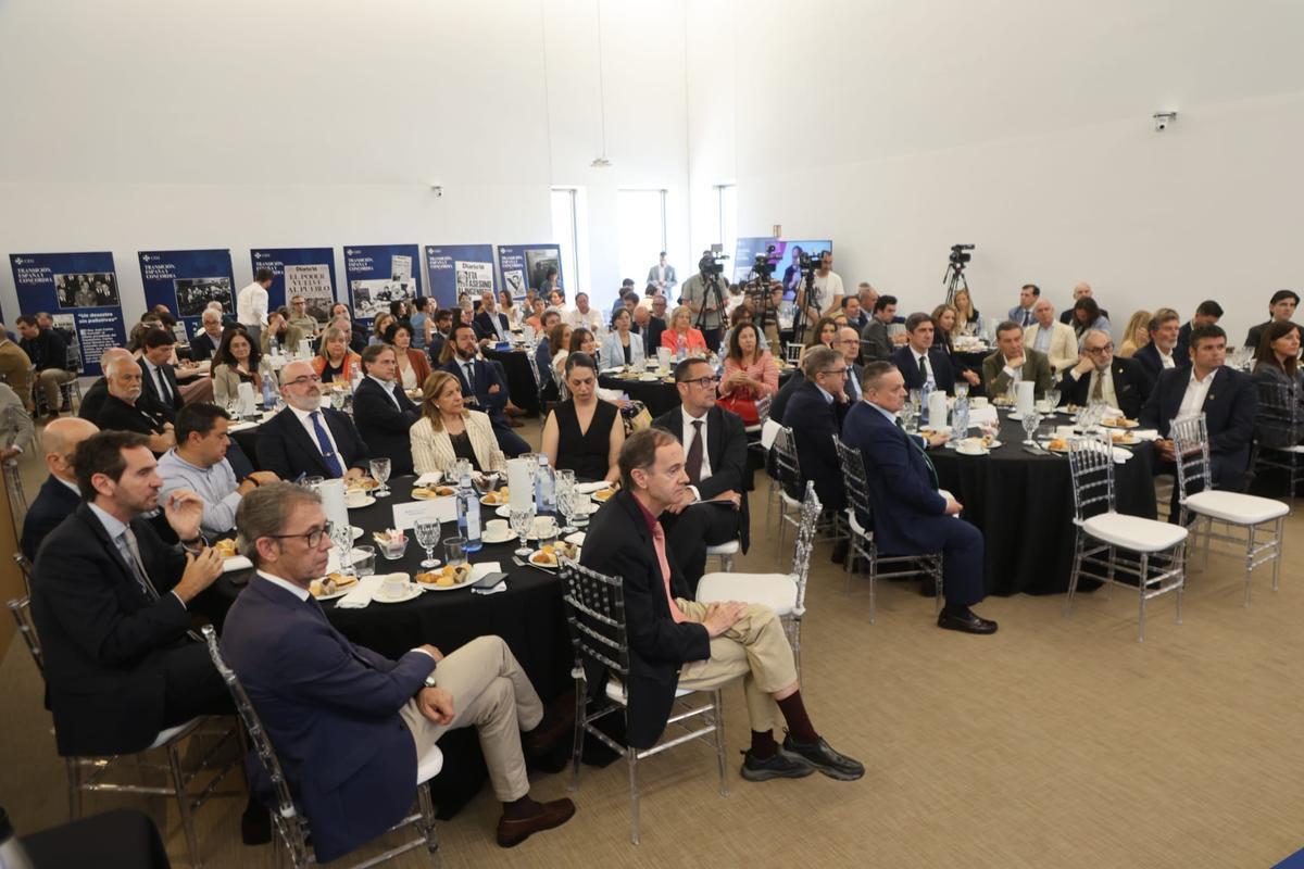 El encuentro informativo de Prensa Ibérica con el president Juanfran Pérez Llorca en imágenes El encuentro informativo de Prensa Ibérica con el president Juanfran Pérez Llorca en imágenes