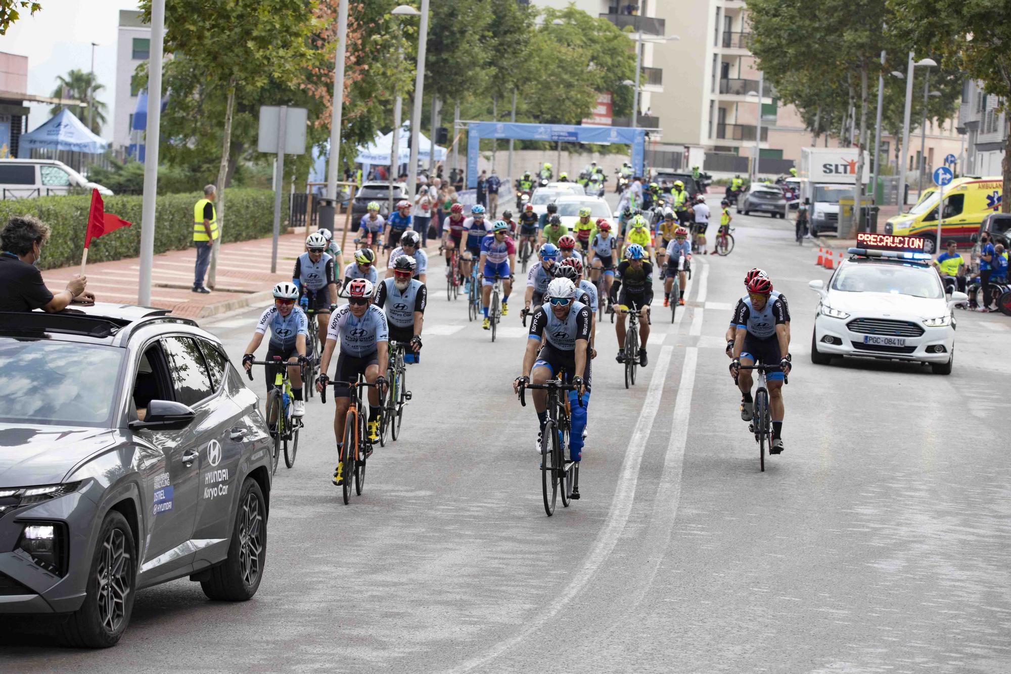 El paracycling se adueña de las calles de Xàtiva