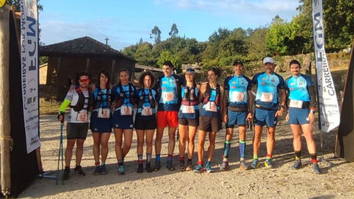 Varios deportistas del GTR acudieron al Trail Vila de Padrón.