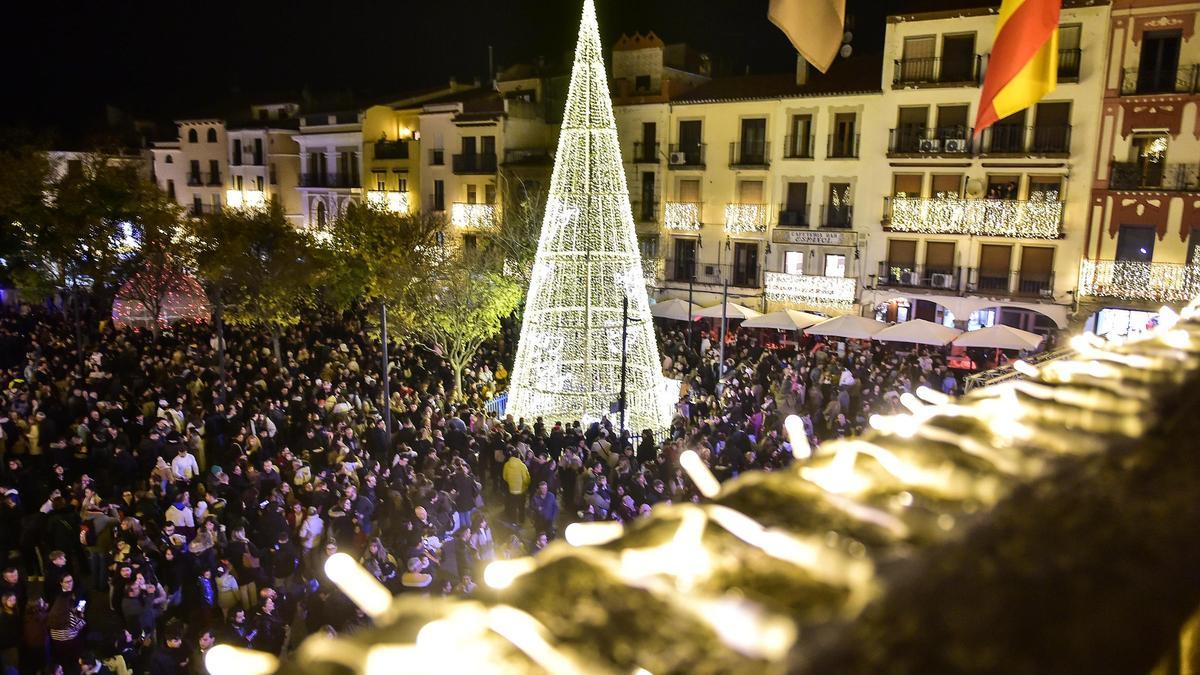 VIDEO | Encendido navideño en Plasencia
