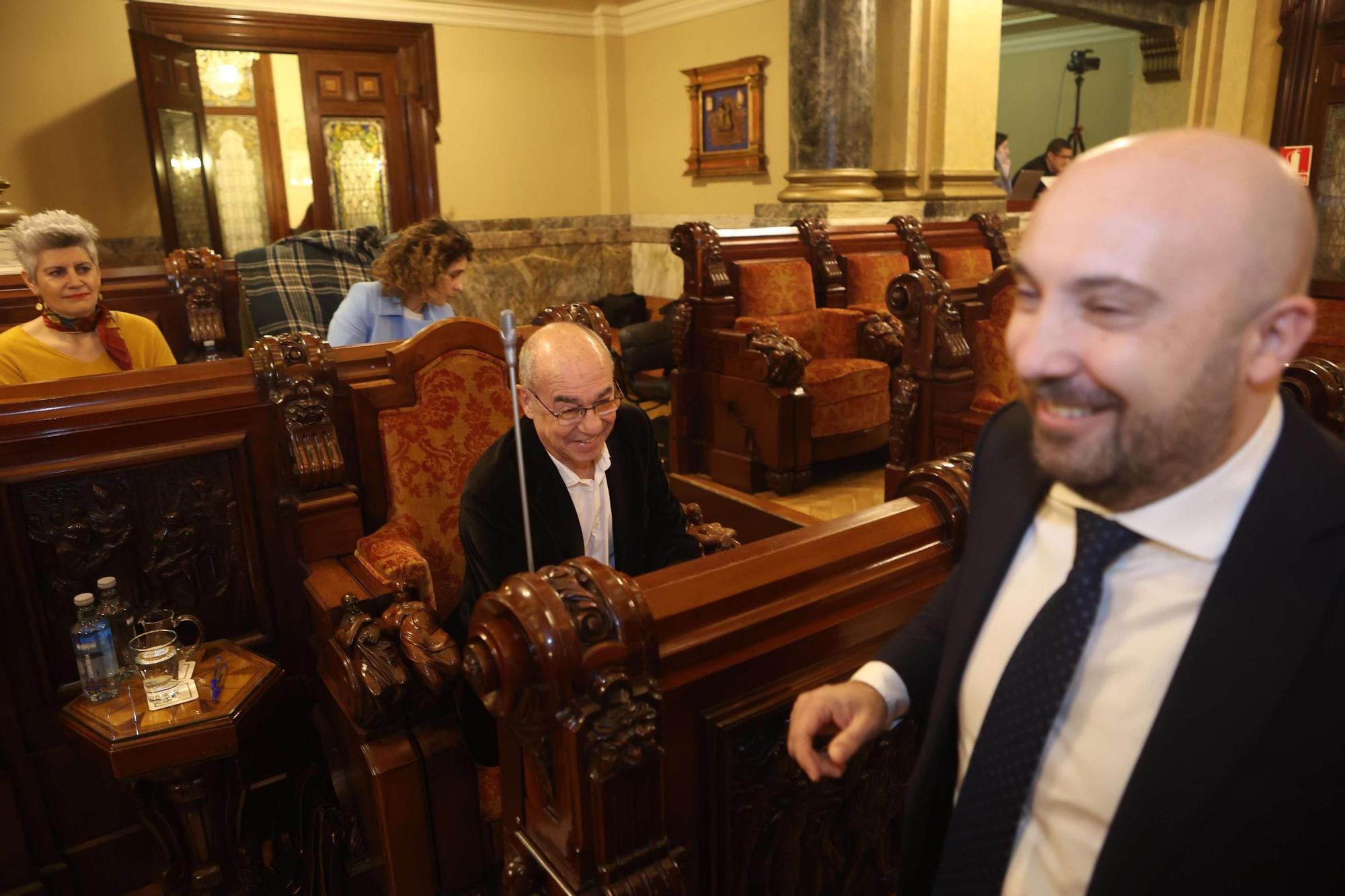 Los presupuestos de A Coruña para 2025 pasan por el pleno municipal