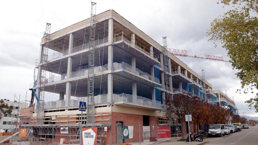 La Generalitat busca promotors per fer 63 pisos públics en solars petits de set municipis gironins