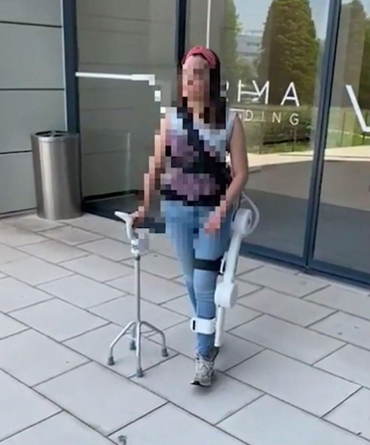 Un dispositiu biònic permet tornar a caminar després d’un ictus Un dispositiu biònic permet tornar a caminar després d’un ictus
