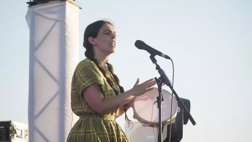 Concierto de Ana Lúa Caiano en el castillo de San Antón durante la segunda jornada del Festival Noroeste Estrella Galicia