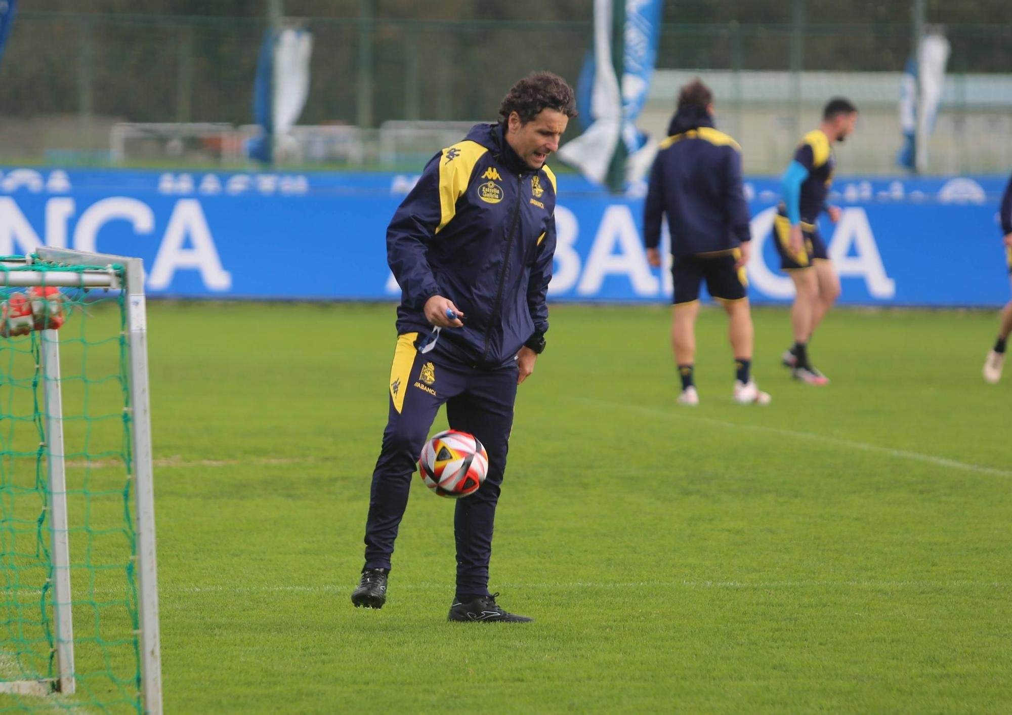 El Dépor prepara en Abegondo el partido contra la SD Ponferradina