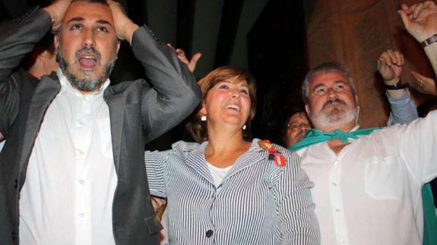 Los líderes de LV, PSOE y CLr-Claro juntos tras las elecciones el 22-M.