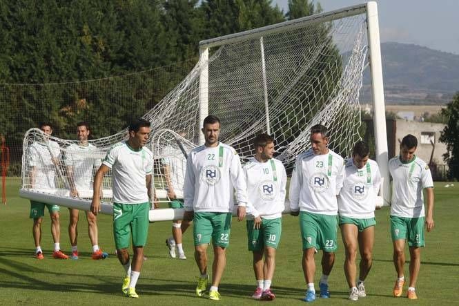 El Córdoba CF ultima el choque ante el Sevilla