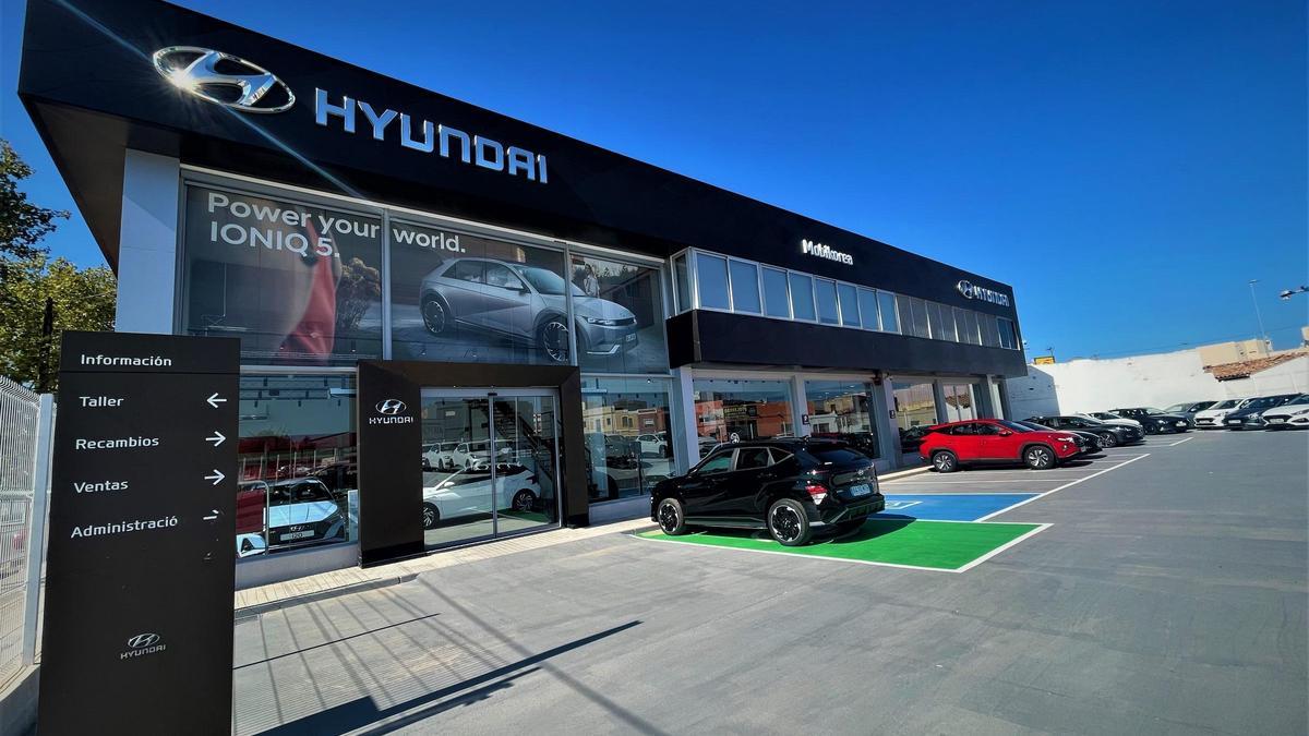 Mobikorea Quadis, en la avenida Castell Vell de Castelló) ofrece a sus clientes una experiencia de compra personalizada.