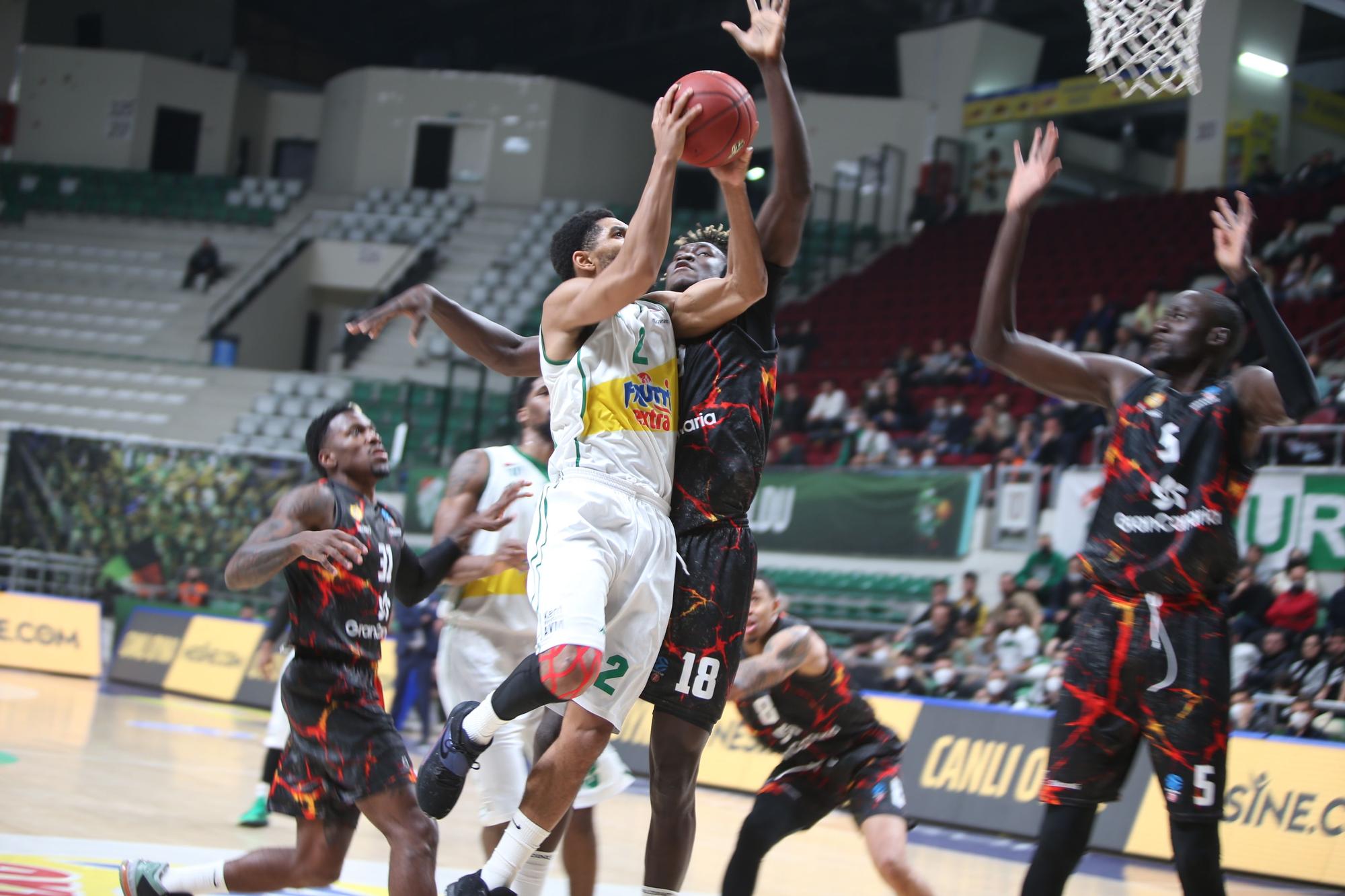 Frutti Extra Bursaspor (74) - CB Gran Canaria (85)