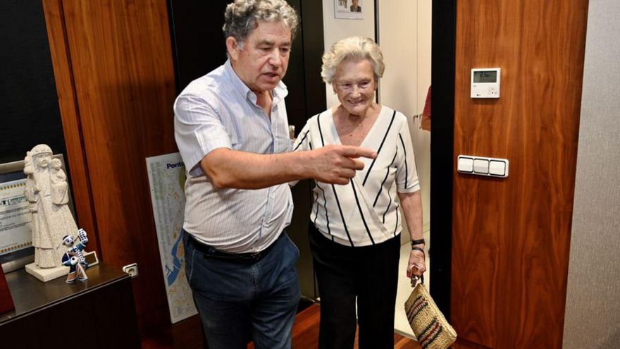 Amelia Rosa Piñeiro visita al alcalde en su 101 aniversario | RAFA VÁZQUEZ