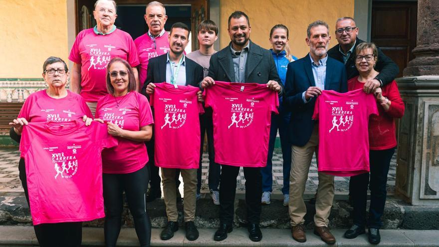 Miembros de la organización y del Ayuntamiento de La Laguna tras la presentación, este martes.