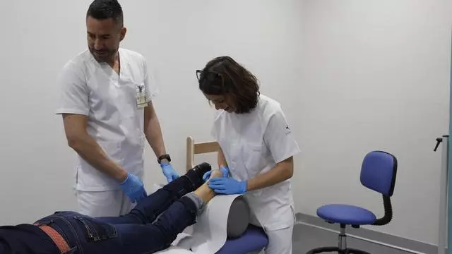 VIDEO:"Es una maravilla", Sotrondio estrena centro de salud entre elogios de pacientes y profesionales