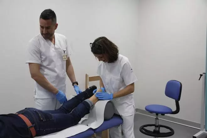 Primer día del nuevo centro de salud de Sotrondio