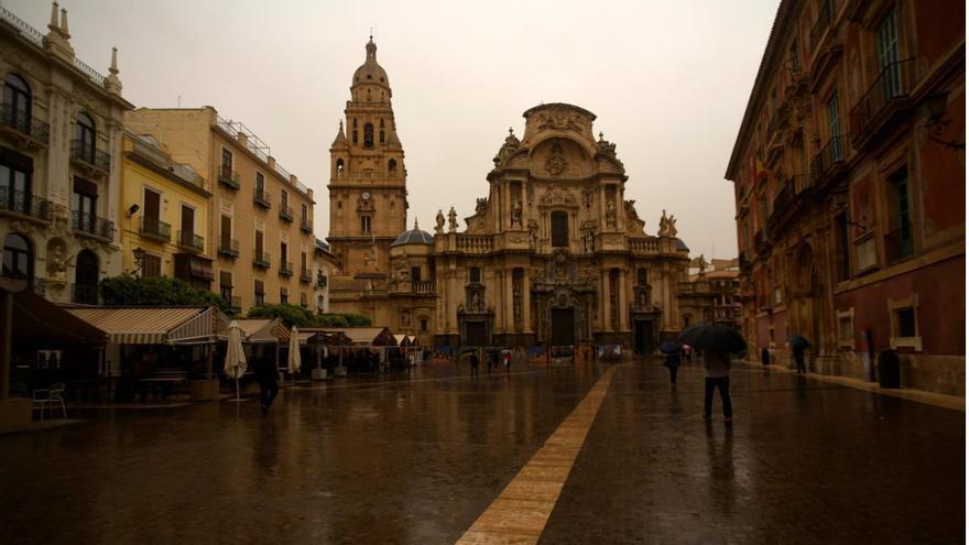 La borrasca Regina golpea la Región de Murcia con lluvias intensas de barro antes de irse este jueves