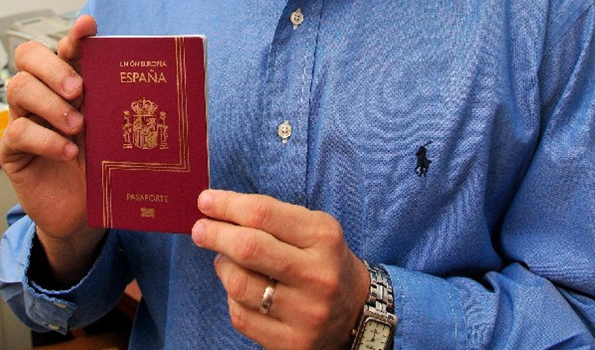 Estos son los motivos por los que te pueden retirar el pasaporte español.