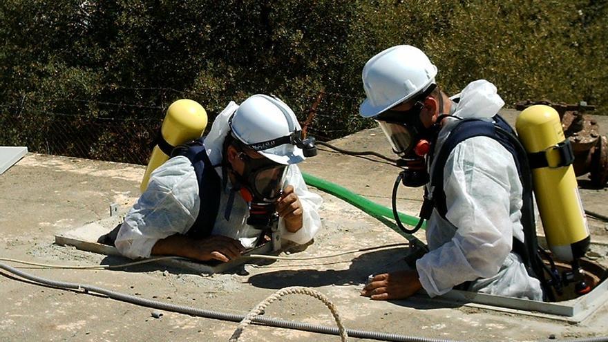 Labores de tratamiento para la Legionella.