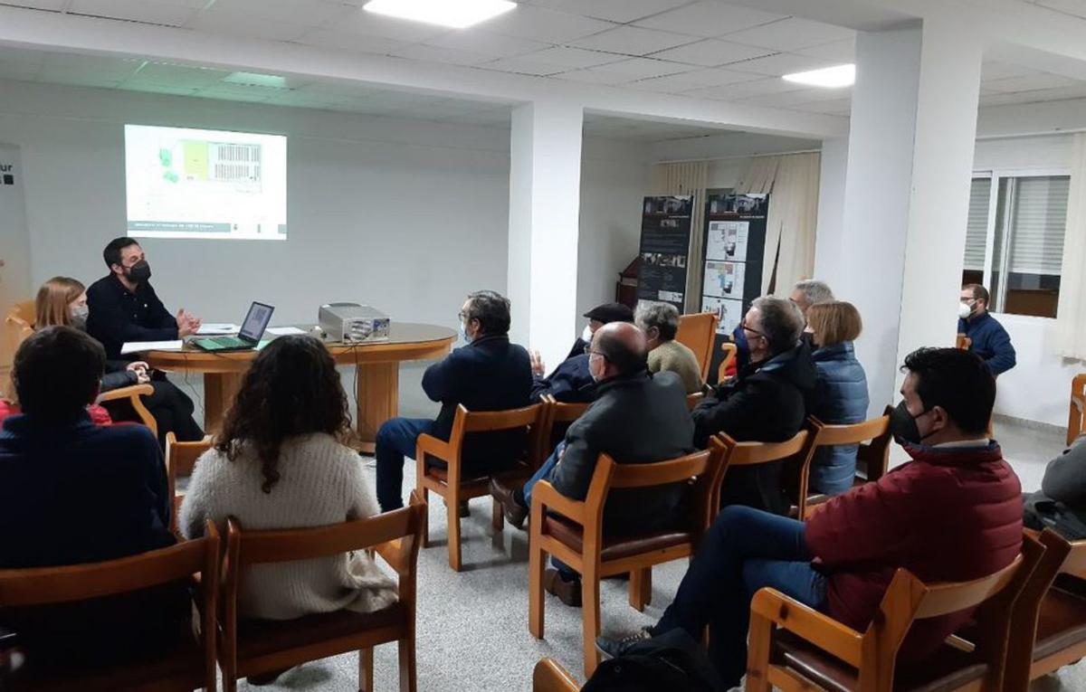 Un momento de la presentación del proyecto.                                      levante-emv