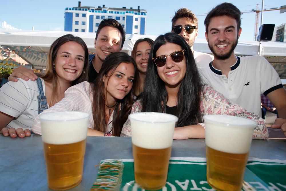 Inauguración del Festival de la cerveza de Avilés