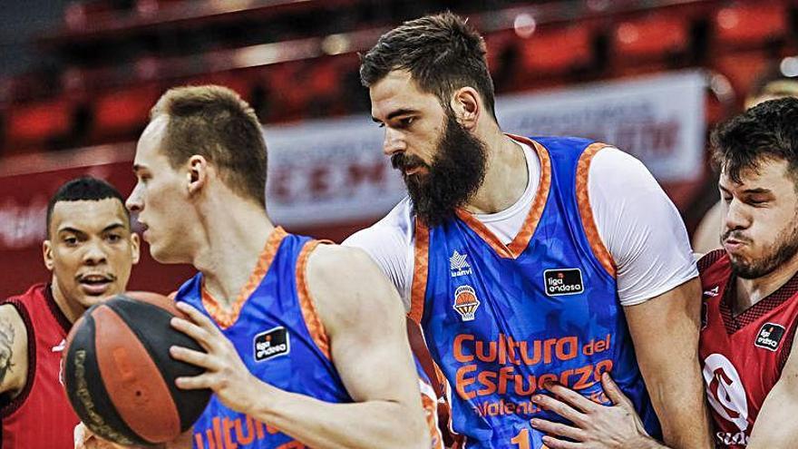 El Valencia Basket rompe su mala racha en la Liga Endesa
