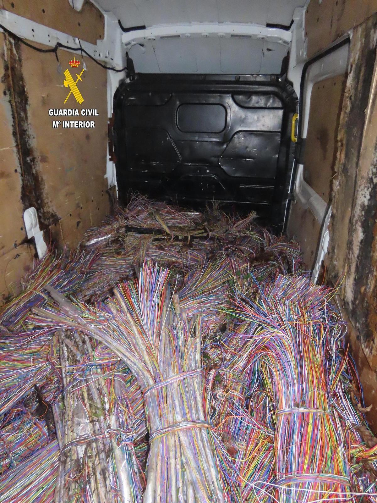 El cable de cobre incautado en Ribadesella.