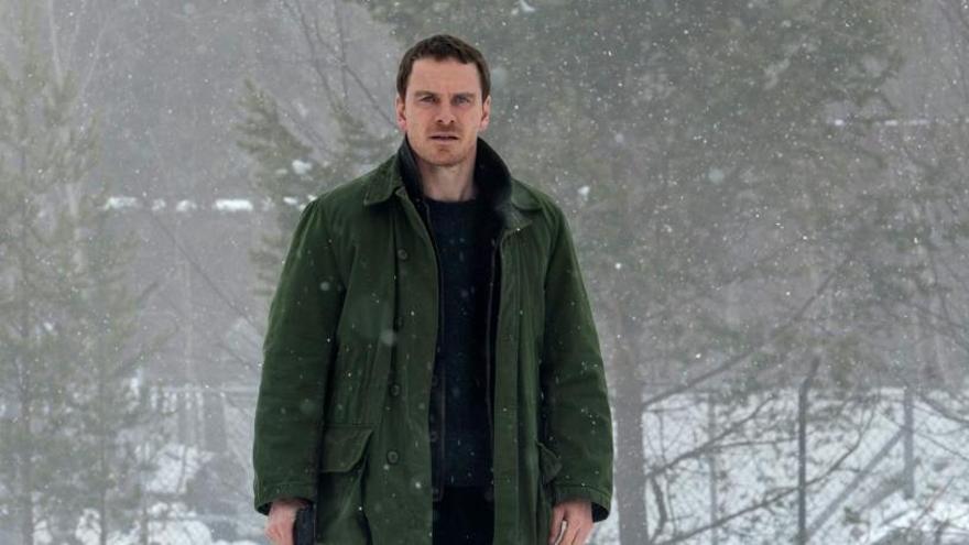 Fassbender busca a un asesino