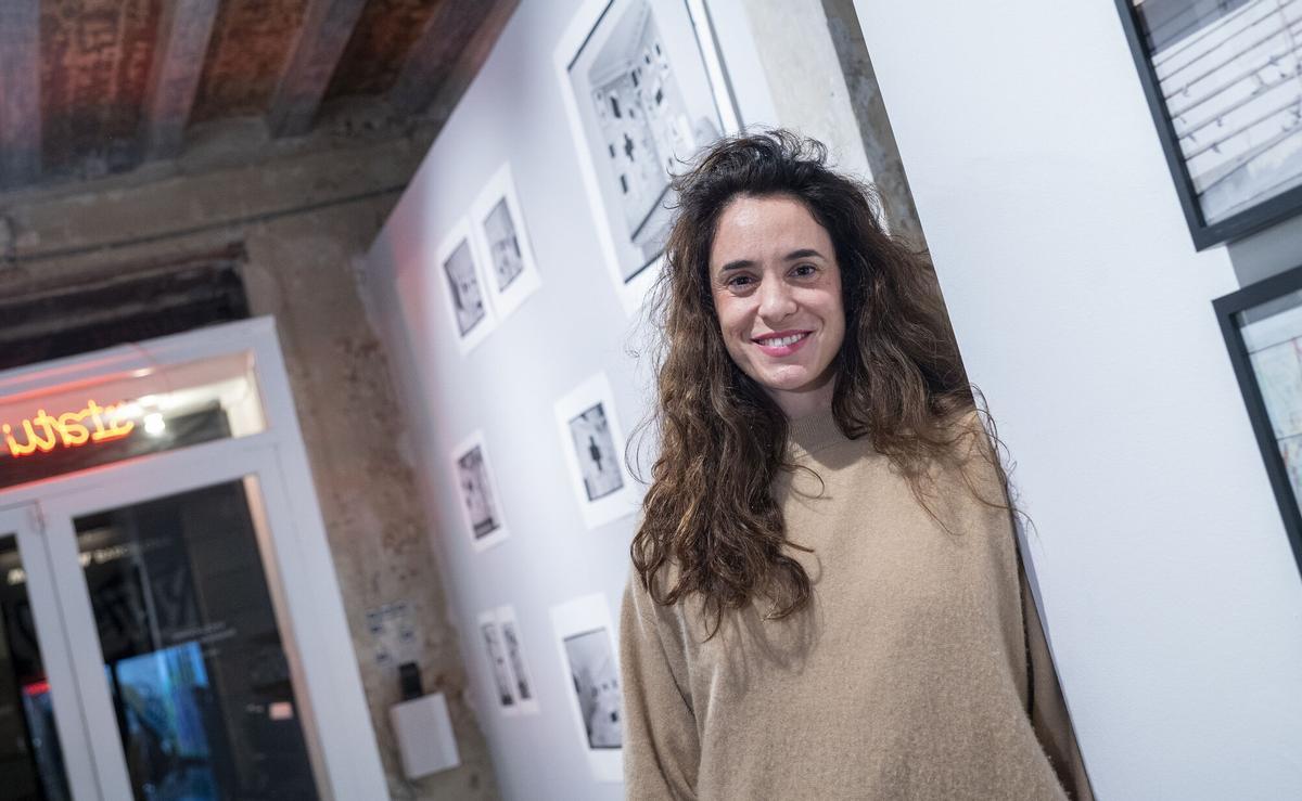 Barcelona 26.01.2026. Cultura. María Costafreda, en su galería La Fuga. Fotografía de Jordi Cotrina