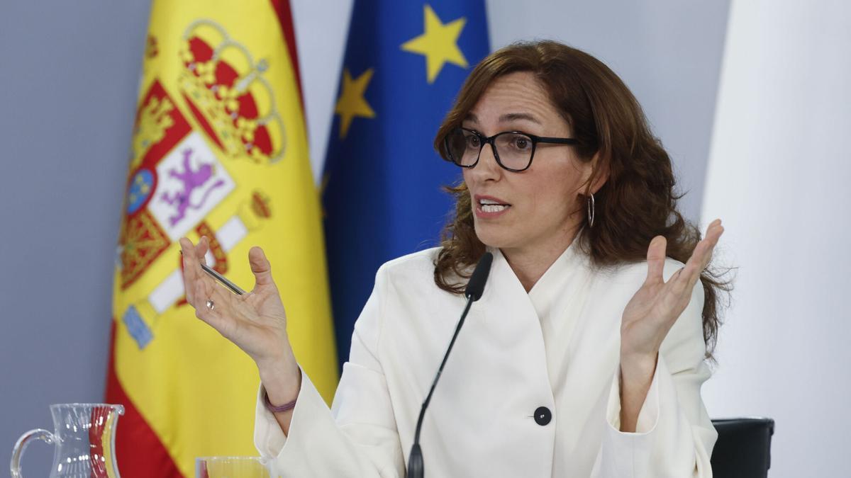 Mónica García defiende que ha informado a Clavijo y pide dejar de lado la  polémica política 